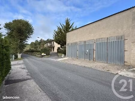 maison 2 pièces 120 m²