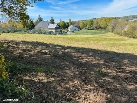 vend 2 parcelles au plus offrant (5000 m²)
