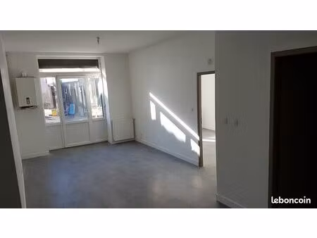 part loue t2 53 m²