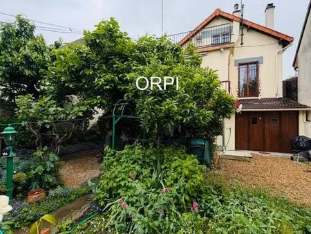 ferme 4 pièces 104 m²