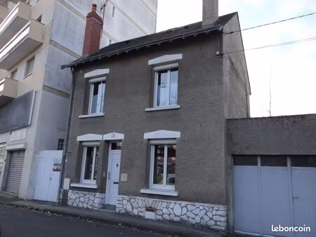 maison 5 pièces 104 m²