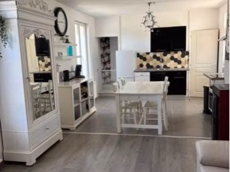 maison 60 m2 au calme meublé