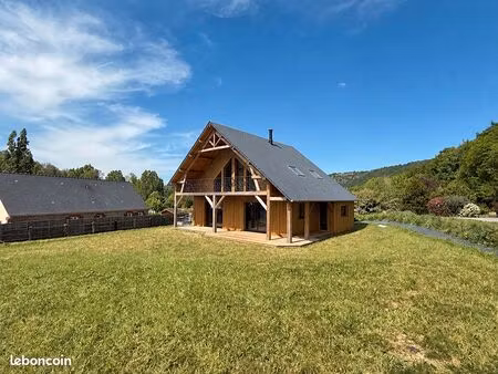 maison en bois 6 pièces 145 m²