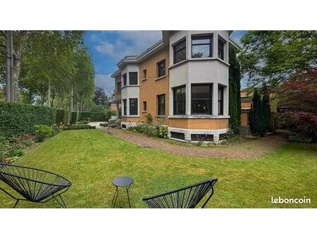 villa 6 pièces 209 m²