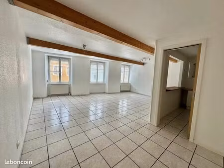 appartement 2 pièces 63 m²