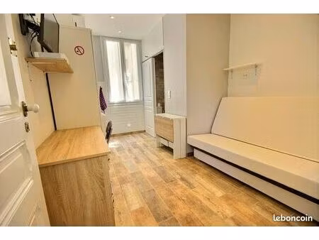 libre fin juin jouillet aout proche croisette studio tout confort