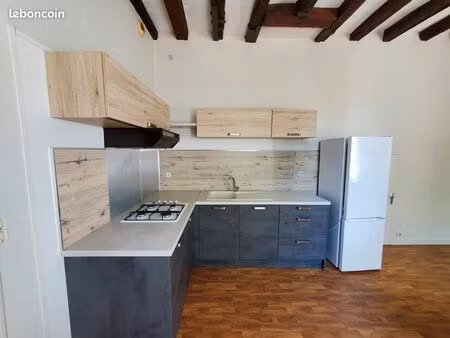 t2 50m2 spacieux et atypique