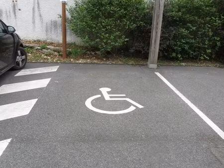 parking a louer