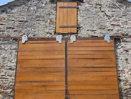 box de stockage de 12 m2 soit 30 m3 surveillé