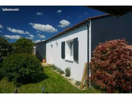 maison 3 chambres meublé à louer de septembre à juin