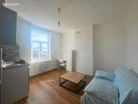 studio 1 pièce 14 m²