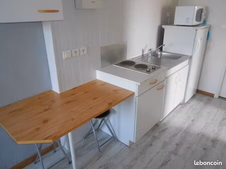 chambre meublée montaigu