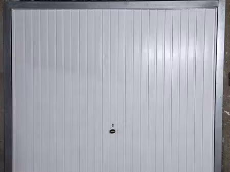 garage à louer