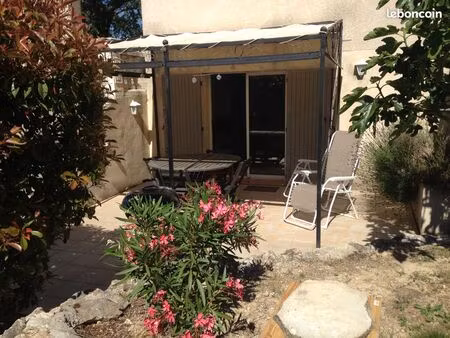 t2 meuble en rdch de villa