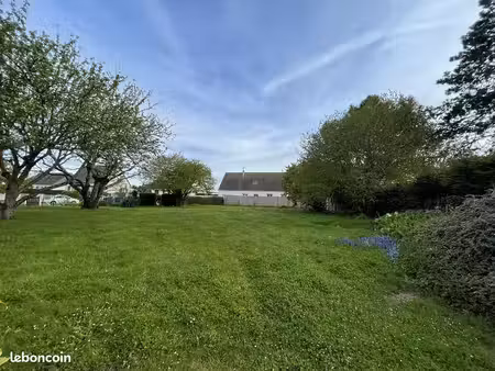 terrain 727 m² herouvillette