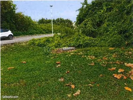 vds terrain exceptionnel au cœur de grand-bourg (marie-galante)