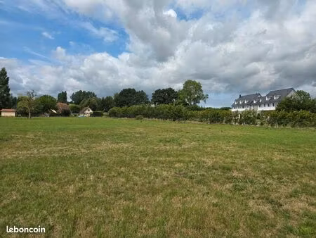 terrain constructible viabilisé