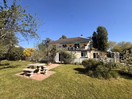 maison de luxe en vente à cernay-la-ville  île-de-france