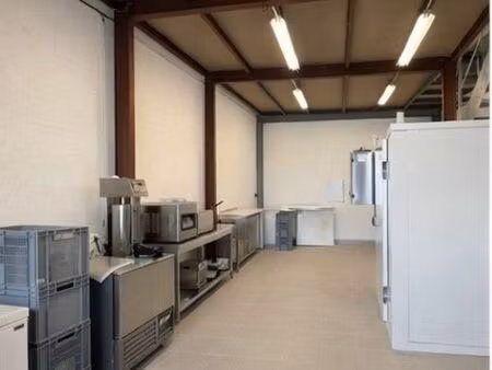 laboratoire traiteur / dark kitchen