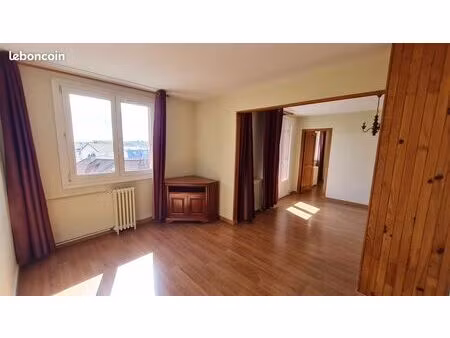 appartement 4 pièces 63 m²
