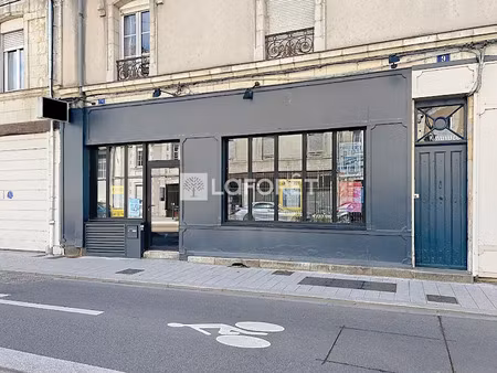 location locaux professionnels 32 m² à angers (49000)  990 €