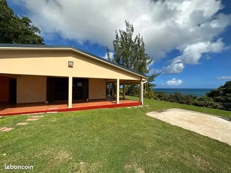 villa f4 a louer trinite