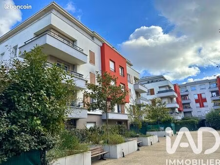 appartement 3 pièces 58 m²