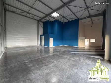local d'activité 316 m²