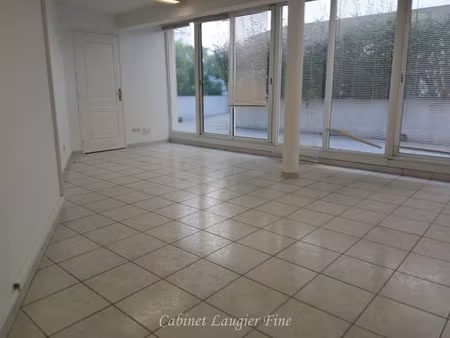 location locaux professionnels 0 pièces 78 m² à marseille 8ème (13008)  907 €