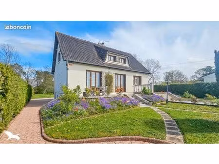 pavillon 6 pièces 127 m²