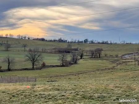 terrain 1 110 m² aurillac