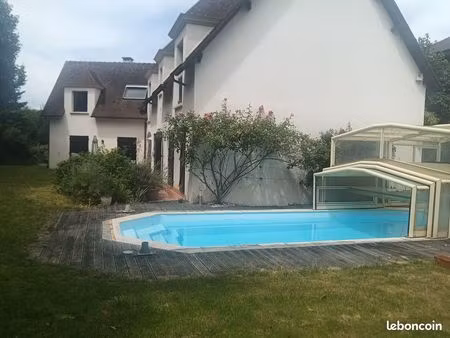 grande maison de 275 m2 – limite enghien les bain