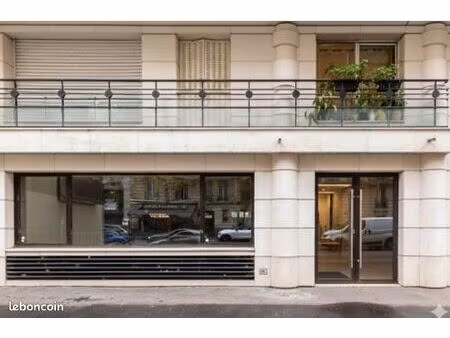 commerce 177 m²