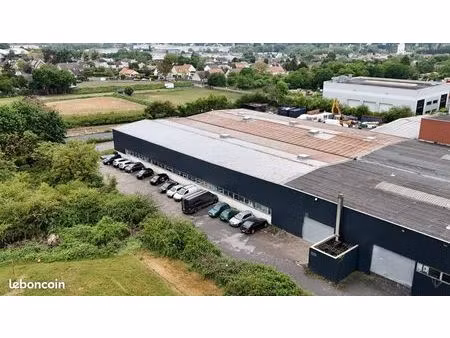 entrepôt 600 m² saint-ouen-l'aumône