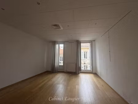 location locaux professionnels 0 pièces 150 m² à marseille 1er (13001)  2 000 €
