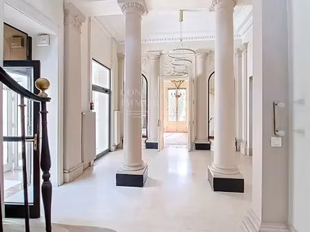 location locaux professionnels 17 pièces 800 m² à paris 9ème (75009)  63 000 €