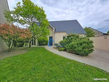 maison 6 pièces 143 m²