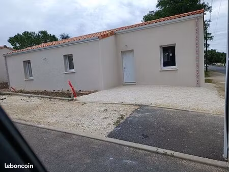 maison neuve 2025 3 chambres re2020 accès pmr