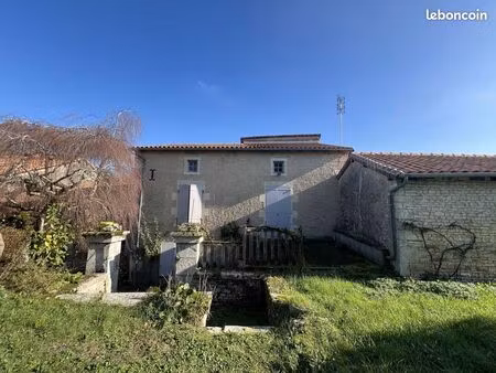 maison 9 pièces 270 m²