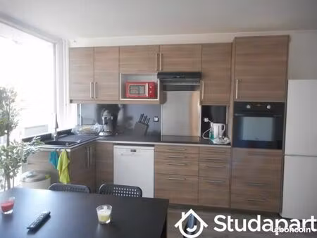 chambre 1 pièce 12 m²