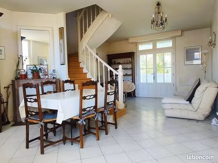 maison 5 pièces 95 m²
