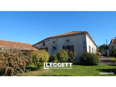 maison 15 pièces 347 m²