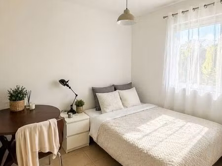 t1 avec jardin  parking et possibilité chambre