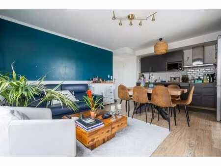 appartement f4 de 70 68 m² à livry-gargan immeuble récent