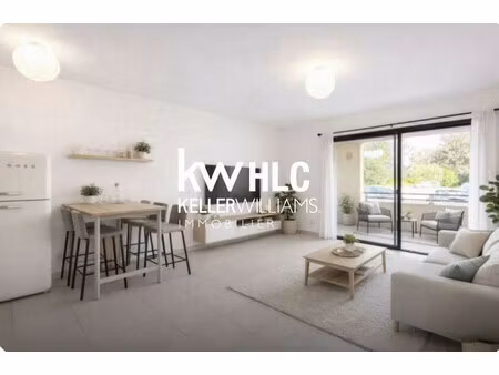 bel appartement t2 récent à proximité immédiate du port de porto-vecchio