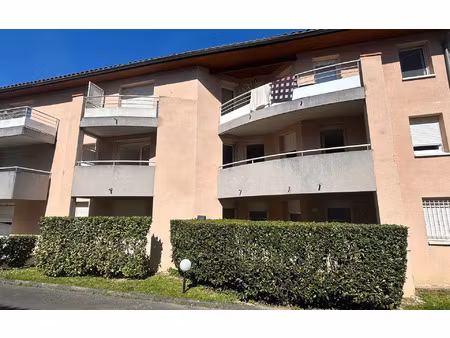 location appartement  m² t-2 à toulouse  730 €