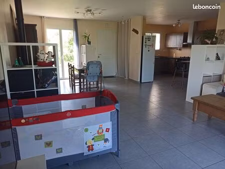 a vendre maison contemporaine 4 chambres