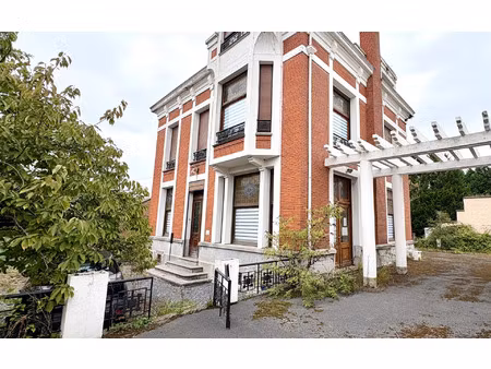 maison crespin m² t-12 à vendre  210 000 €