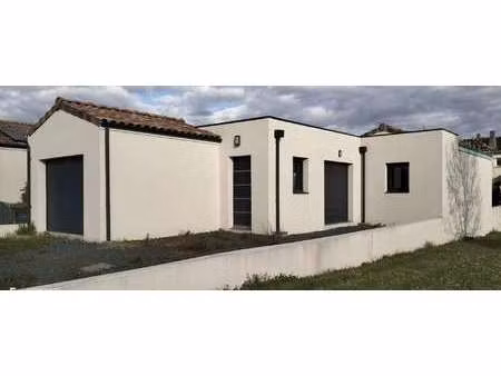 vente maison à fontenay-le-comte (85200) : à vendre / 85m² fontenay-le-comte