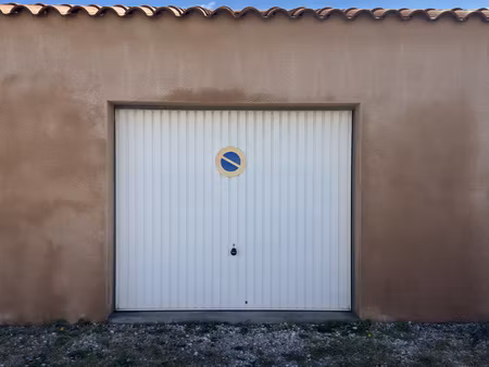 garage 24 m2 + mezzanine